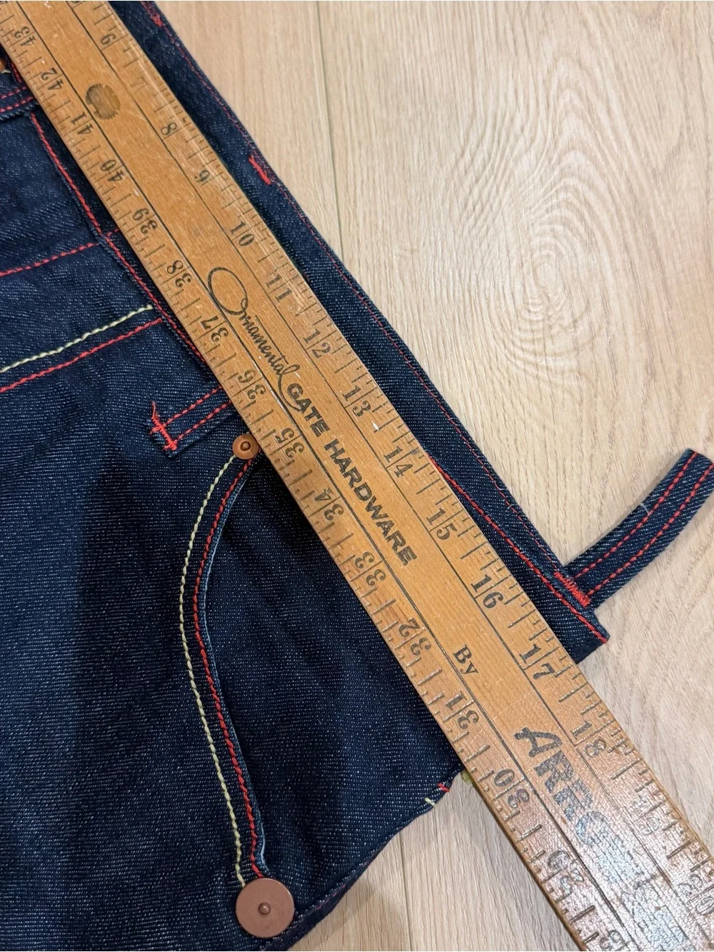 Andrew Mackenzie Designer Men's Jeans Size 33 RARE